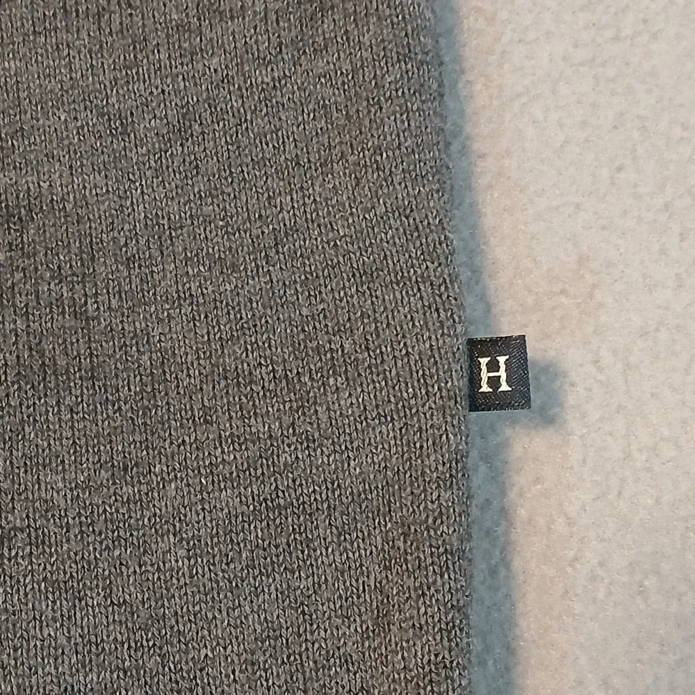 Hilfiger‎ 100% Cotton Sweater Made In Italy Gray V Neck Long Sleeve Men's Large